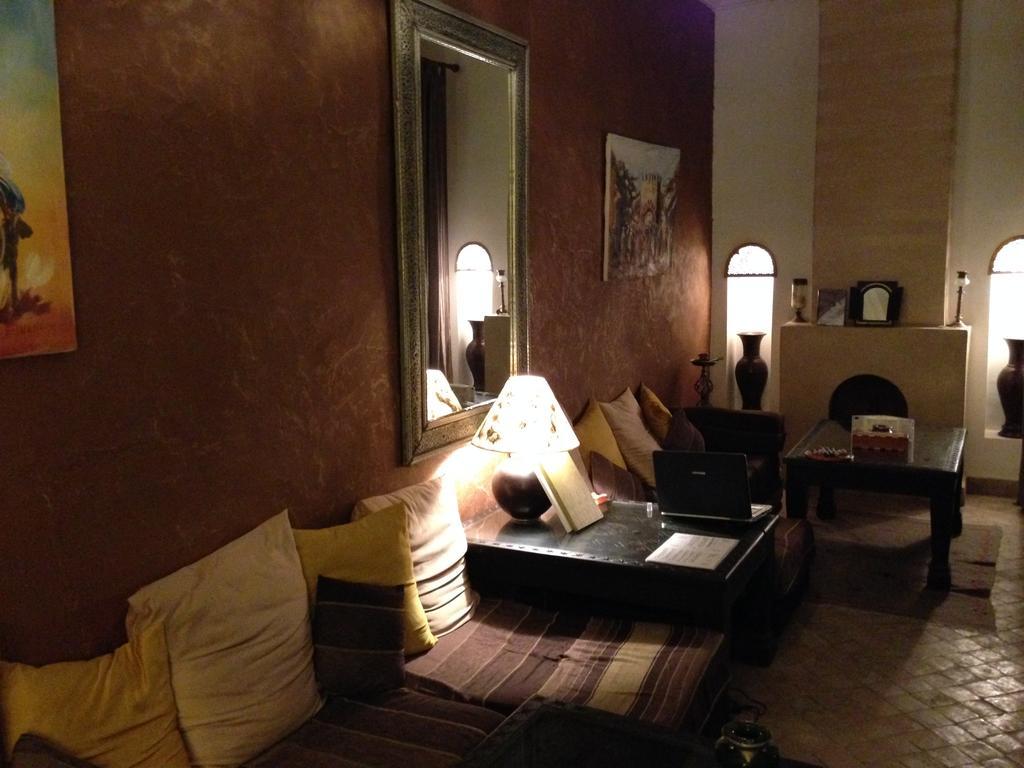 Riad Faiza Guesthouse มาร์ราเกช ภายนอก รูปภาพ